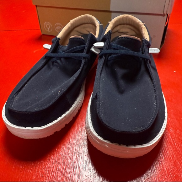 HEY DUDE NAVY SLIP ON SNEAKER LOAFERS - Picture 7 of 8